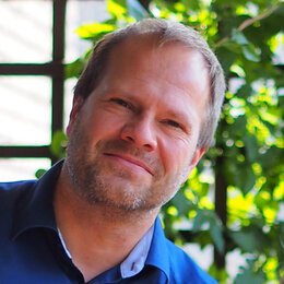 Tim Schmoll Portrait