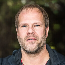 Tim Schmoll Portrait